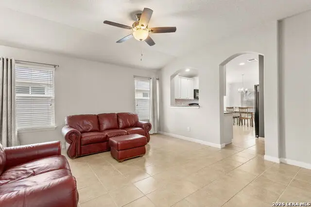 731 Spectrum Dr, New Braunfels, TX 78130 - #3