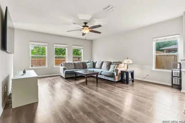 656 Peacock Ln, New Braunfels, TX 78130 - #3