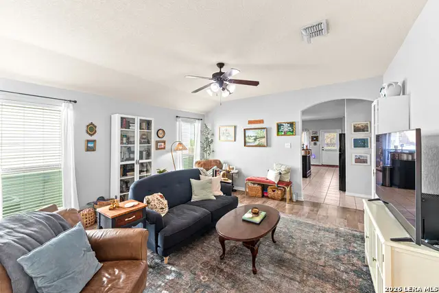 5815 Southern Knoll, San Antonio, TX 78261 - #3