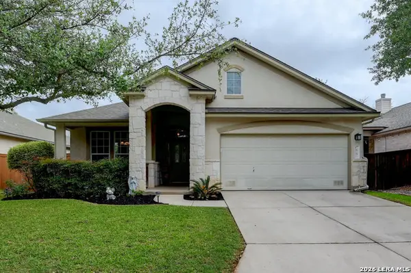 55 Amber Forest, Hollywood Park, TX 78232