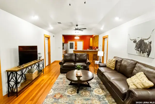 201 Brinkoeter St, Poth, TX 78147 - #3