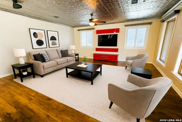 799 County Road 6612, Devine, TX 78016 - #2