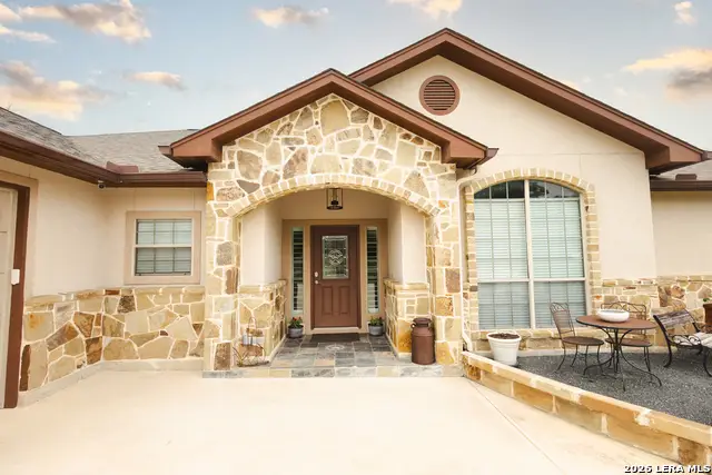 717 Jack Nicklaus, Devine, TX 78016 - #3