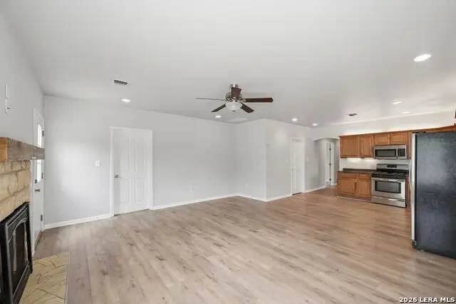 604 Schneider, Poth, TX 78147 - #3