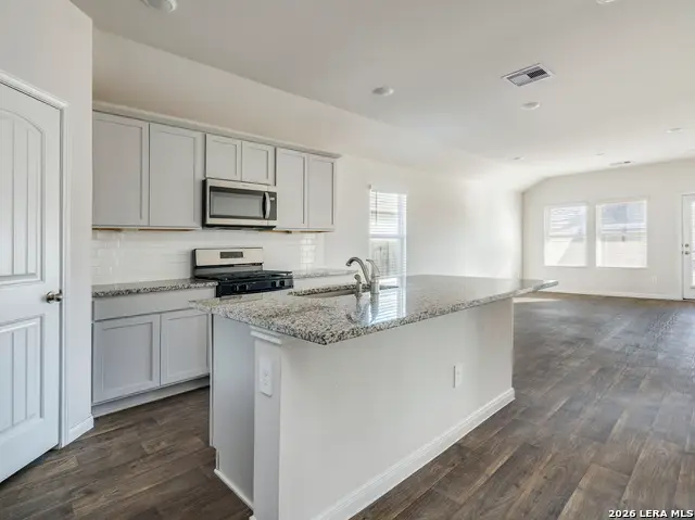 316 Addison, Lockhart, TX 78644 - #2