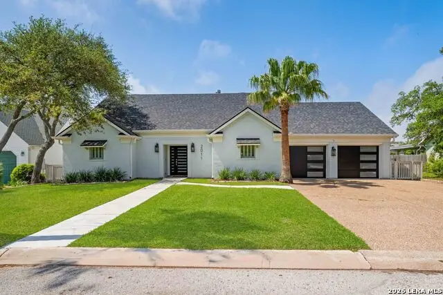 2011 Crescent Dr, Rockport, TX 78382 - #1