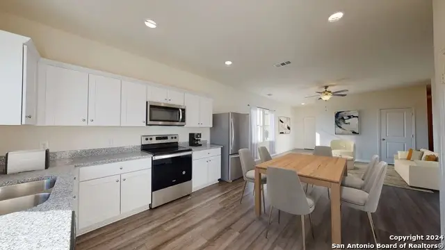 847 Middlebury Farms, San Antonio, TX 78221 - #3