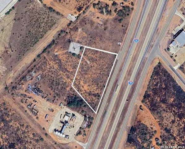 2300 S Interstate 35, Cotulla, TX 78014