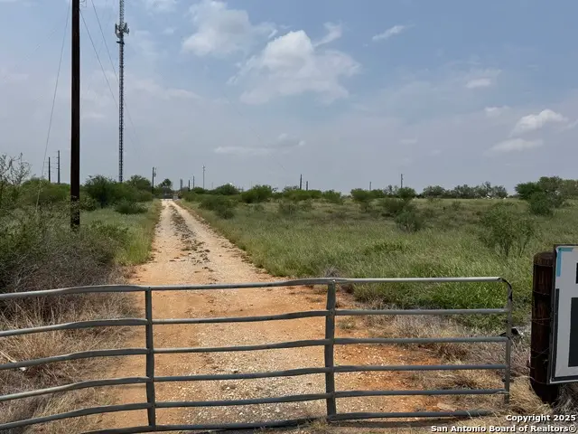 2300 S Interstate 35, Cotulla, TX 78014 - #3