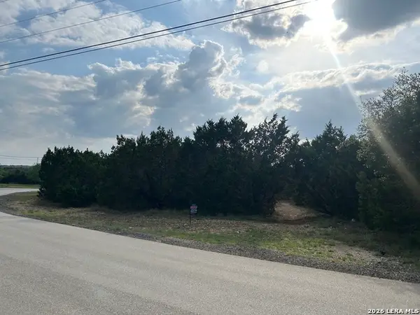 1049 Grassland, Bulverde, TX 78163