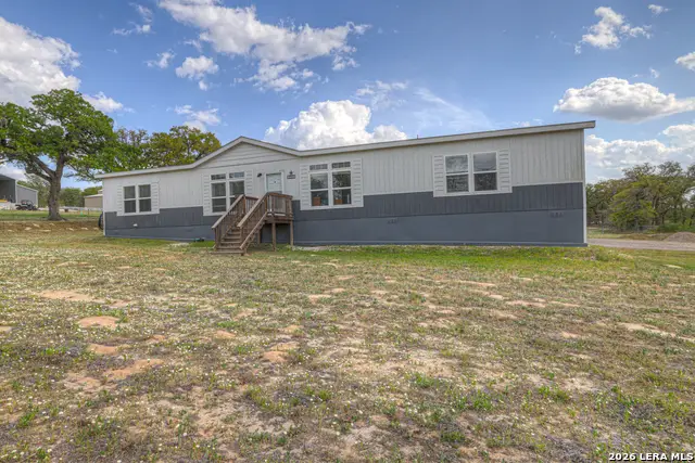 4333 Zion Hill Rd, Seguin, TX 78155 - #1