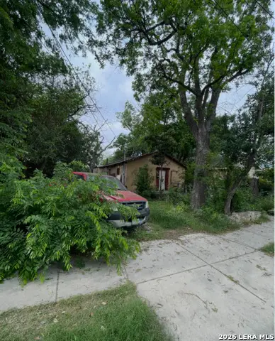 416 E Woodlawn Ave, San Antonio, TX 78212