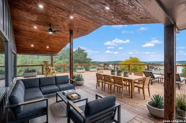 519 Glenn Dr, Canyon Lake, TX 78133