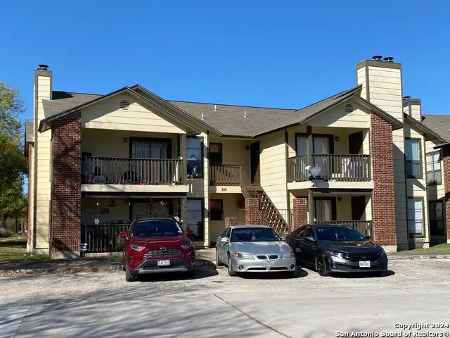 810 Station St, Converse, TX 78109 - #2