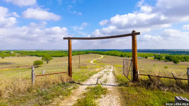 12017 Fm 20, Kingsbury, TX 78638 - #2