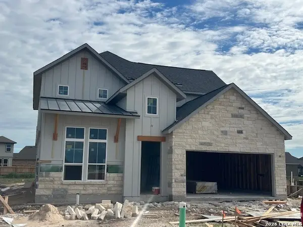 113 Travis Drive, Castroville, TX 78009