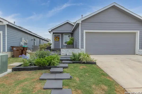 4223 Osmosis Dr, San Antonio, TX 78223
