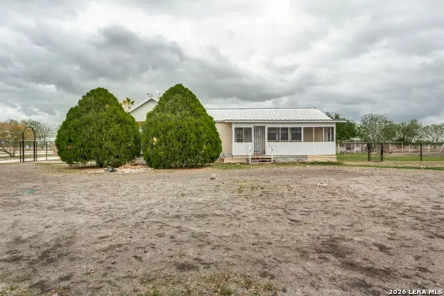 301 E County Road 678, Natalia, TX 78059 - #2