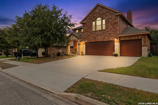 2925 Mistywood Ln, Schertz, TX 78108