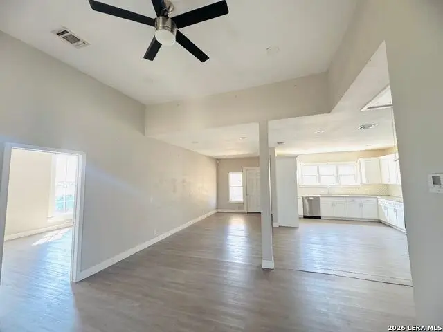 614 Cumberland Rd, San Antonio, TX 78204 - #2