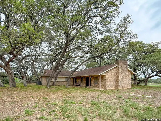 175 Private Road 7744, Devine, TX 78016 - #2