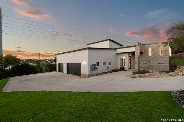 25424 Fairway Vw, San Antonio, TX 78260