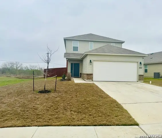 7535 Homewood Ln, Elmendorf, TX 78112 - #1