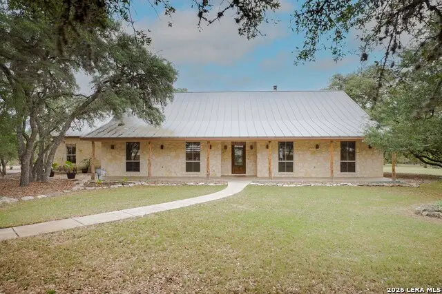 309 Lost Oaks Dr, Boerne, TX 78006 - #1