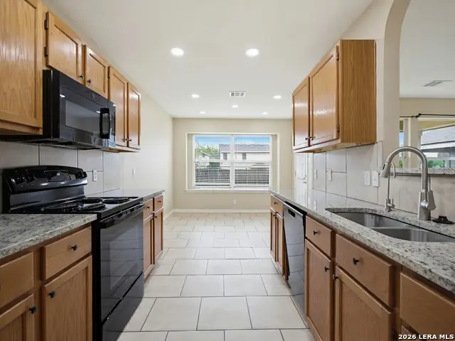 6843 Grapevine Lk, San Antonio, TX 78244 - #3