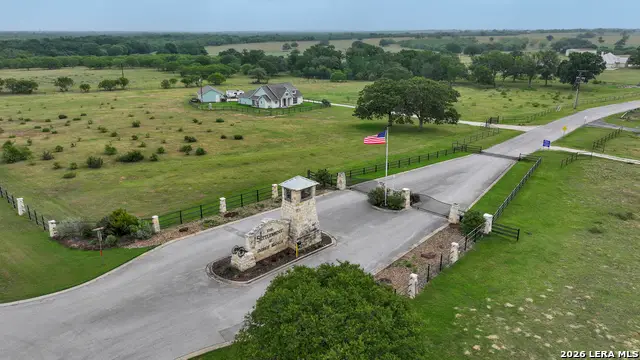 10 Patriot Circle, Luling, TX 78648 - #2