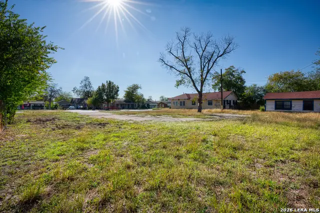 1015 Fresno, San Antonio, TX 78201 - #2