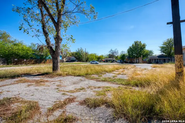 1017 Fresno, San Antonio, TX 78201 - #1