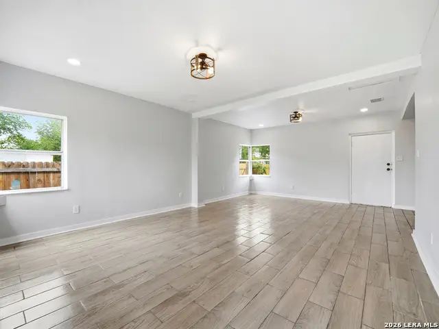 452 Gulf St, San Antonio, TX 78202 - #2