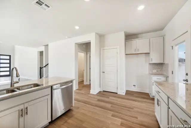 6451 Comanche Moon Blank, San Antonio, TX 78233 - #3