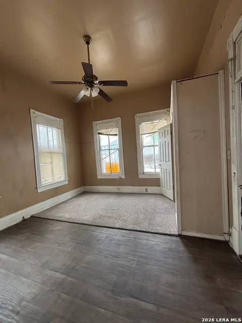 206 Piedmont Ave, San Antonio, TX 78203 - #3