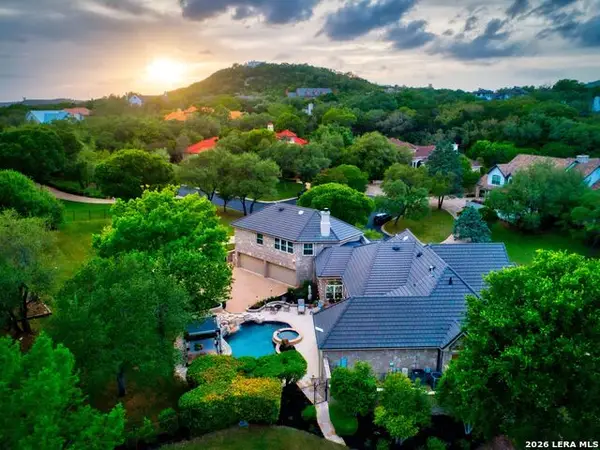 5 Westminster Ct, San Antonio, TX 78257