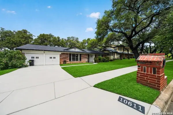 10611 Burr Oak Dr, San Antonio, TX 78230