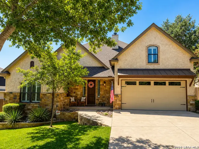 412 Elmwood Dr, New Braunfels, TX 78130 - #1