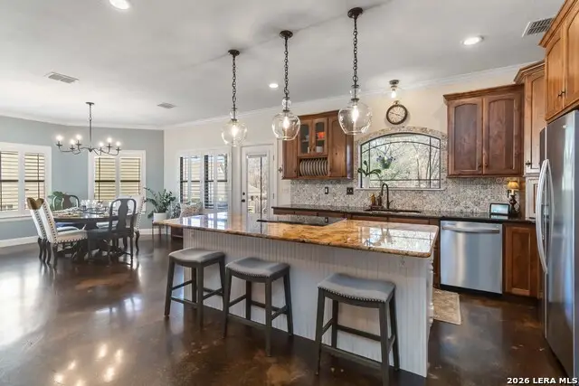 412 Elmwood Dr, New Braunfels, TX 78130 - #3