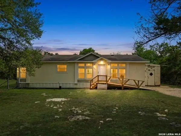 733 Line Camp Loop, Spring Branch, TX 78070