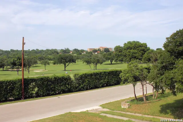 546 Pershing Ave, San Antonio, TX 78209 - #3