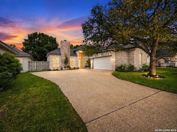 8543 Northview Pass, Fair Oaks Ranch, TX 78015