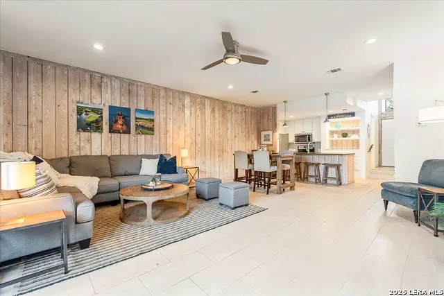 613 Hi Circle North #e #E, Horseshoe Bay, TX 78657 - #3