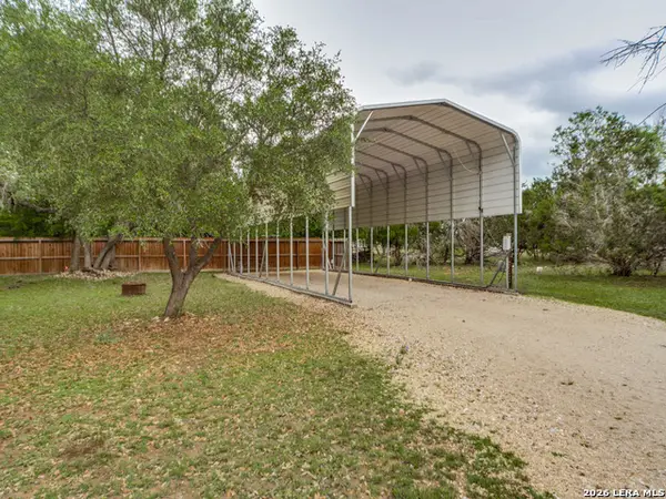 715 River Bend, Bandera, TX 78003