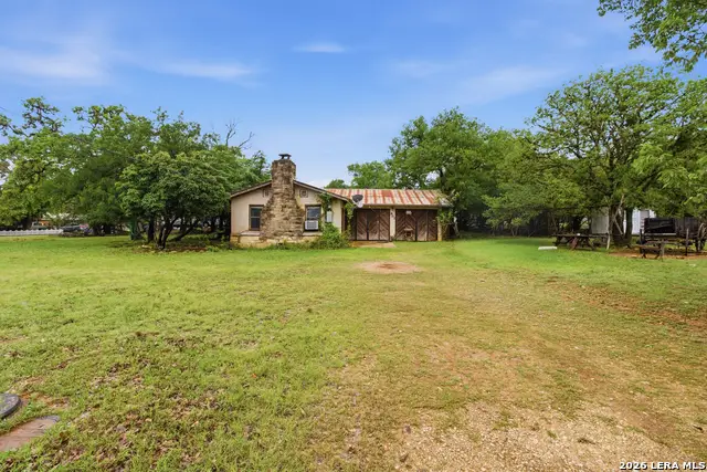 803 15th, Bandera, TX 78003 - #3