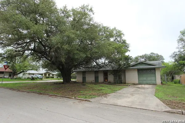 4442 Desert View, San Antonio, TX 78217