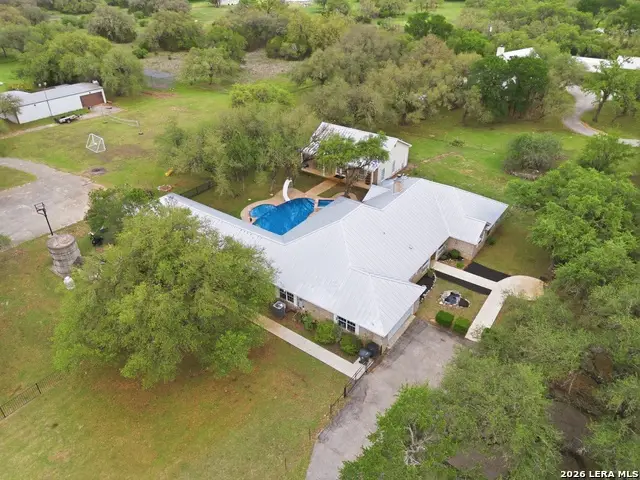 642 Phantom Rider Trl, Spring Branch, TX 78070 - #2