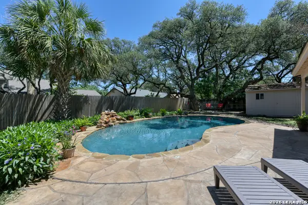 4619 Spotted Oak Woods, San Antonio, TX 78249