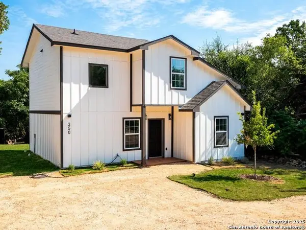 350 Spanish Oak Dr, Canyon Lake, TX 78133