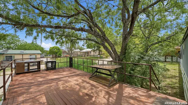 1308 Ruhmann, Kenedy, TX 78119 - #3